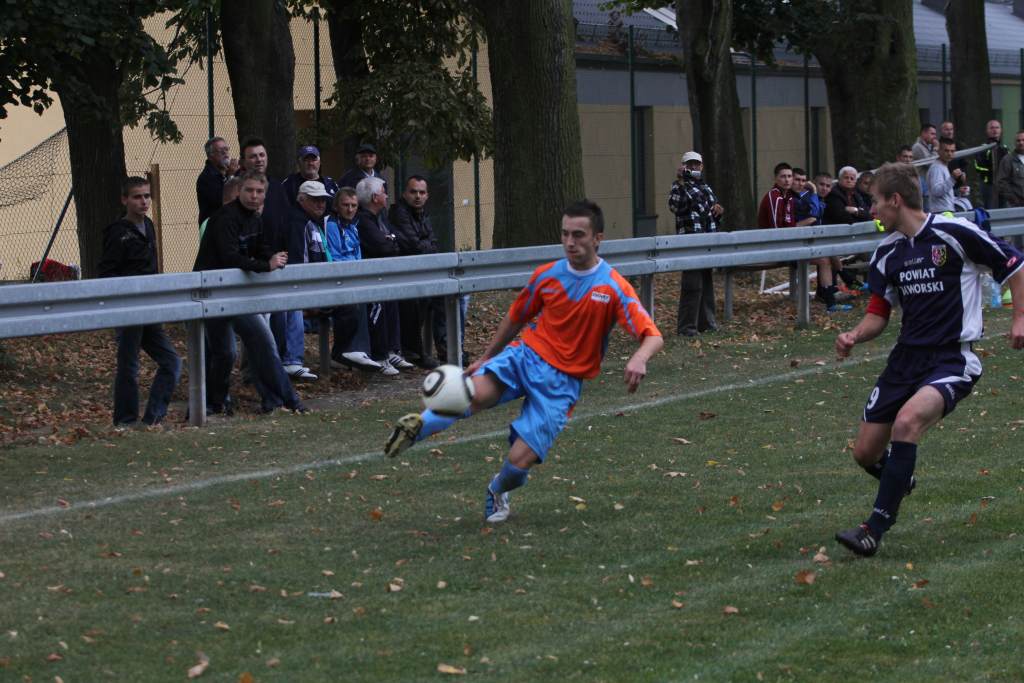 Legnickie Pole - Kuźnia 3:3 karne 3:5