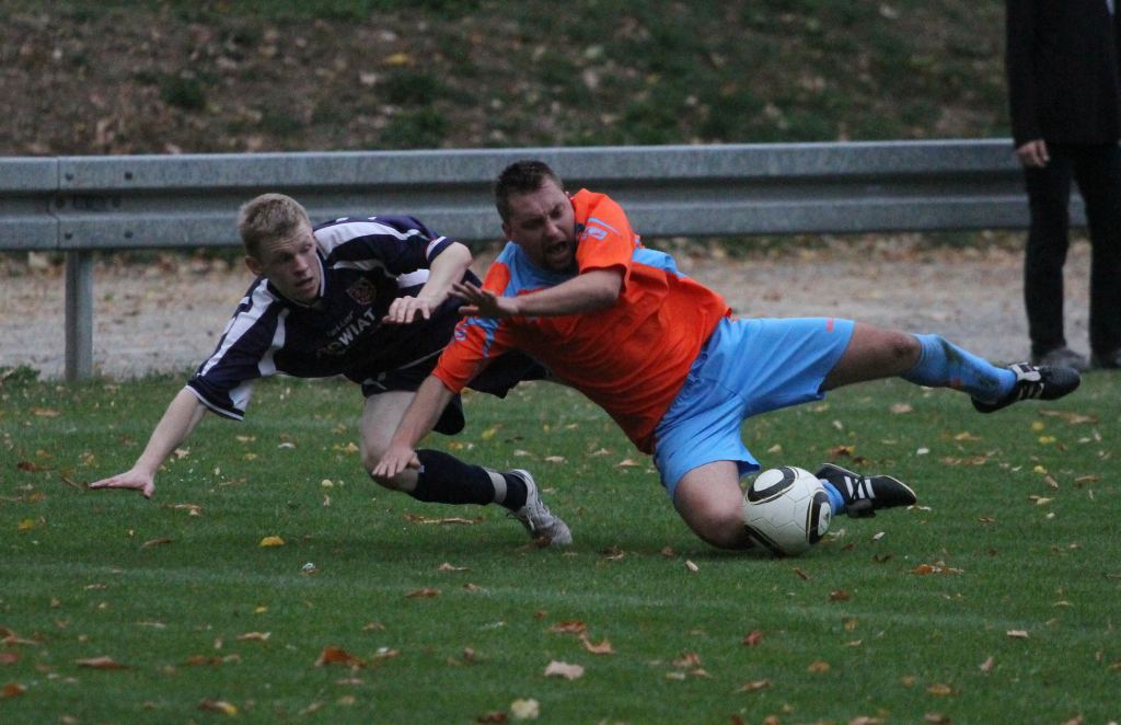 Legnickie Pole - Kuźnia 3:3 karne 3:5