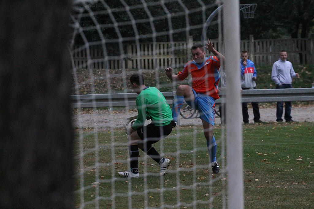Legnickie Pole - Kuźnia 3:3 karne 3:5