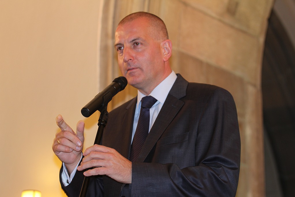 Obywatele na ostatniej prostej