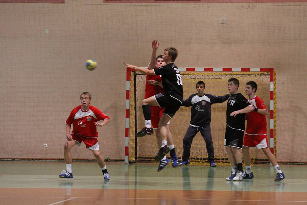 MSPR Siódemka - UKS Dziewiątka (30 - 24)