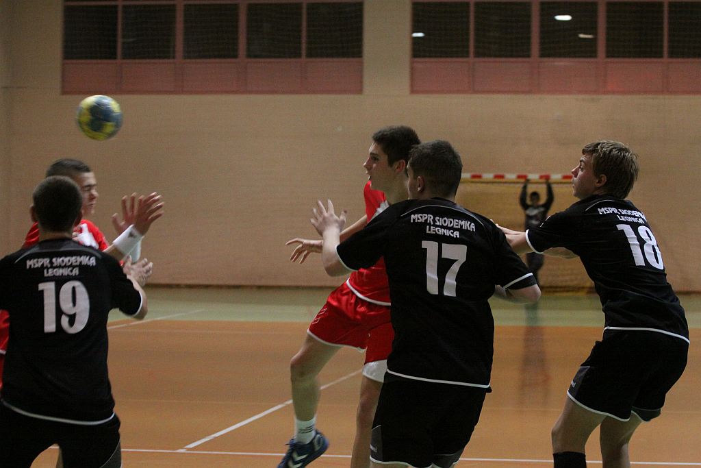 MSPR Siódemka - UKS Dziewiątka (30 - 24)