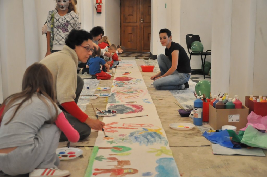 Rodzinna Familiada z Galerią Sztuki