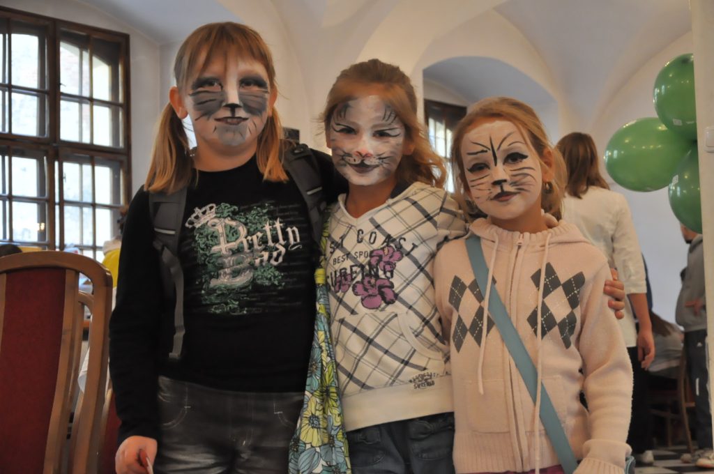 Rodzinna Familiada z Galerią Sztuki