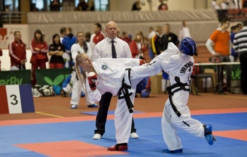 Pięc medali legnickich taekwondoków