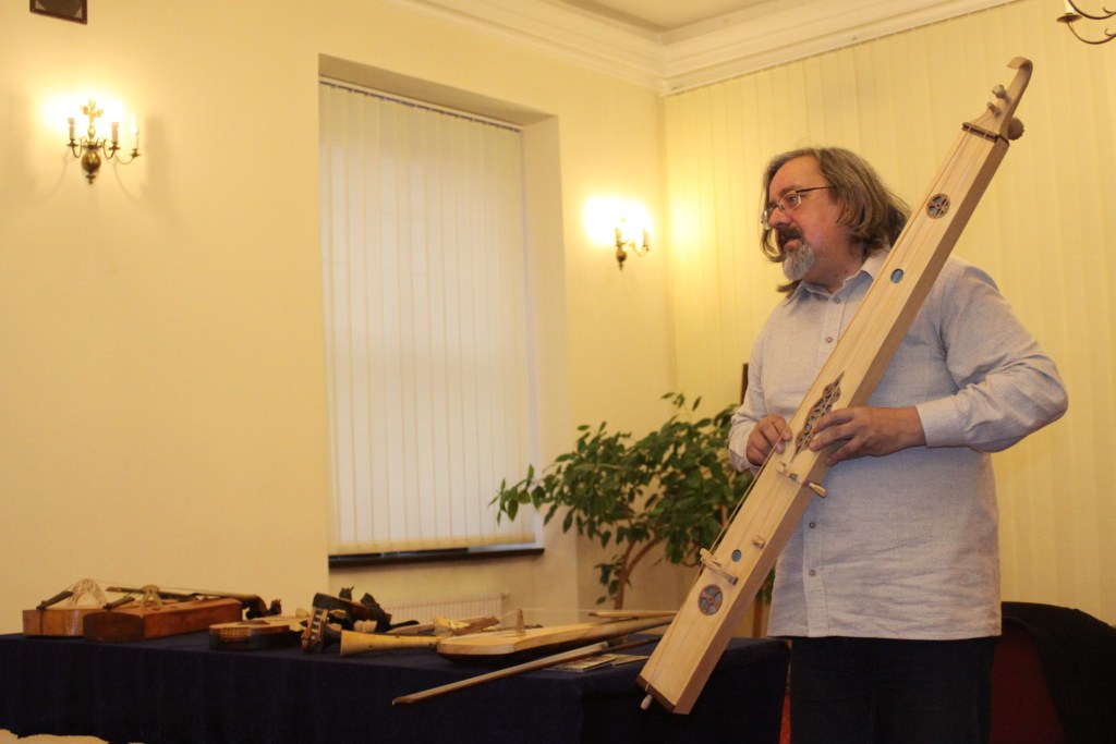 Instrumenty muzyczne średniowieczne