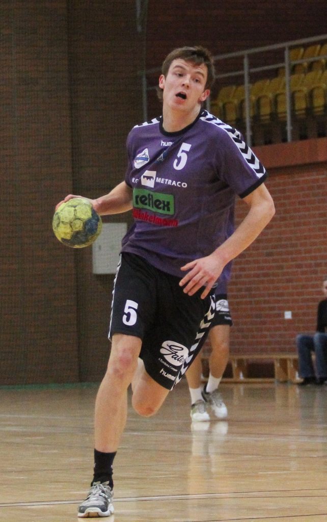 Siódemka wygrywa na inaugurację