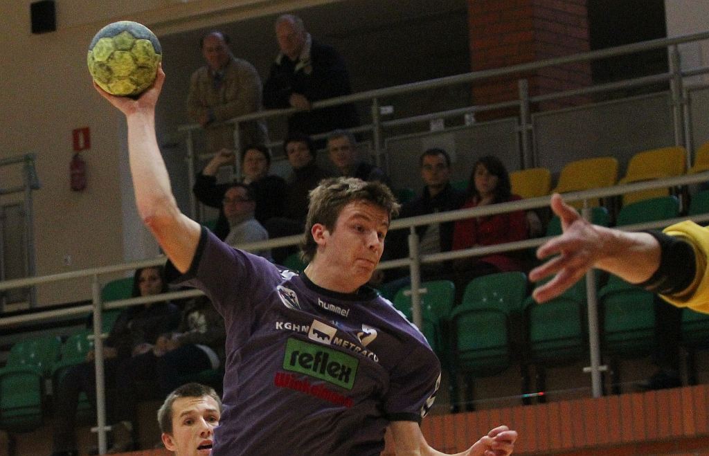 Siódemka wygrywa na inaugurację