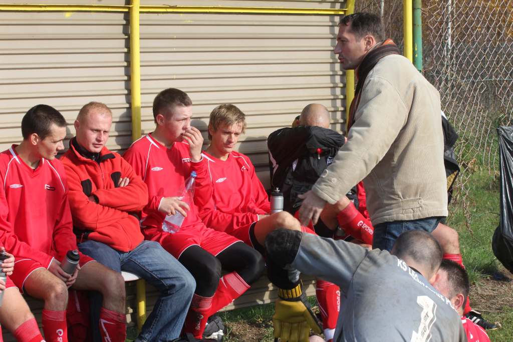 Iskra II - Legnickie Pole 2:2