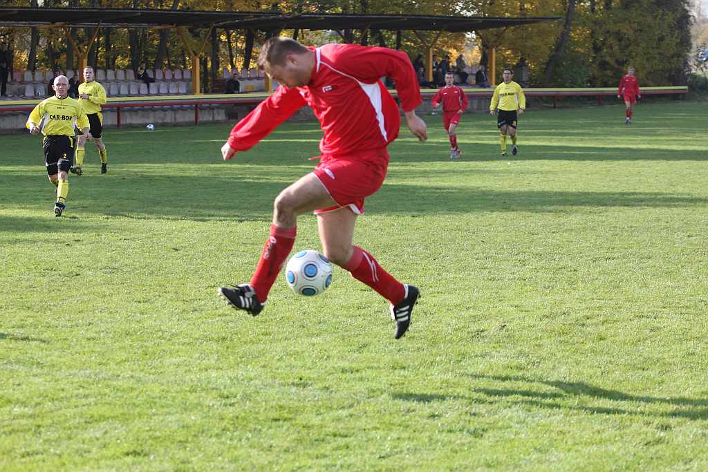 Iskra II - Legnickie Pole 2:2