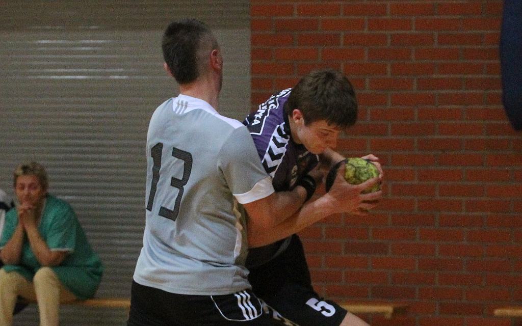 Siódemka wygrywa na inaugurację