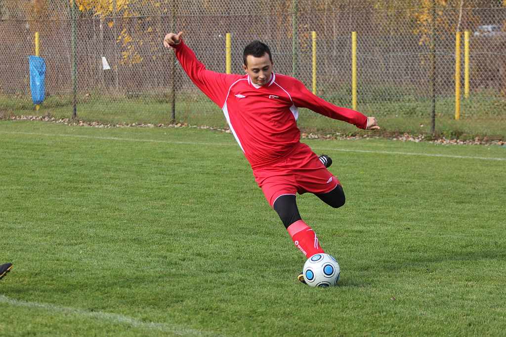 Iskra II - Legnickie Pole 2:2