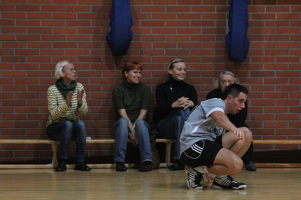 Siódemka wygrywa na inaugurację