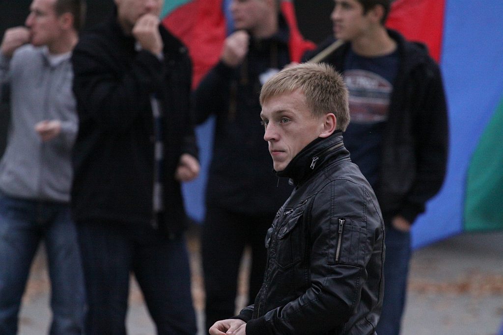 Piłkarze i kibice zapraszali na derby