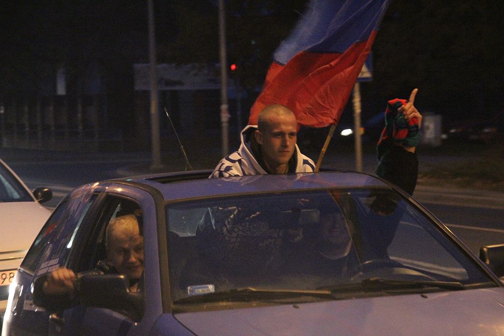 Piłkarze i kibice zapraszali na derby