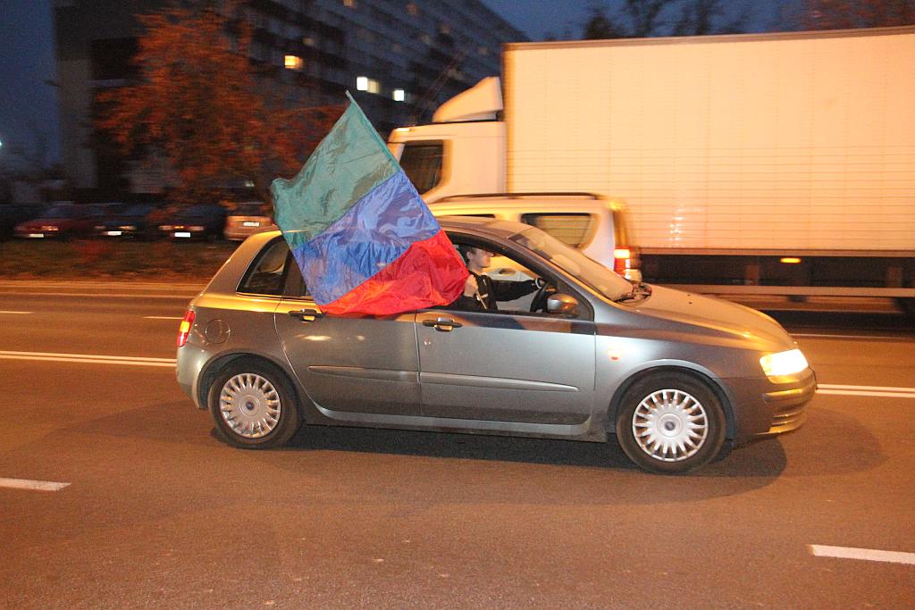 Piłkarze i kibice zapraszali na derby