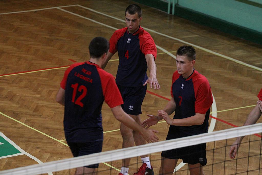 IKAR Legnica - KS KUS-KUS 3:1