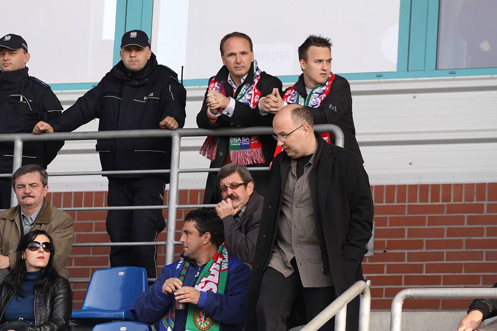 Derby na remis cz2 - kibice