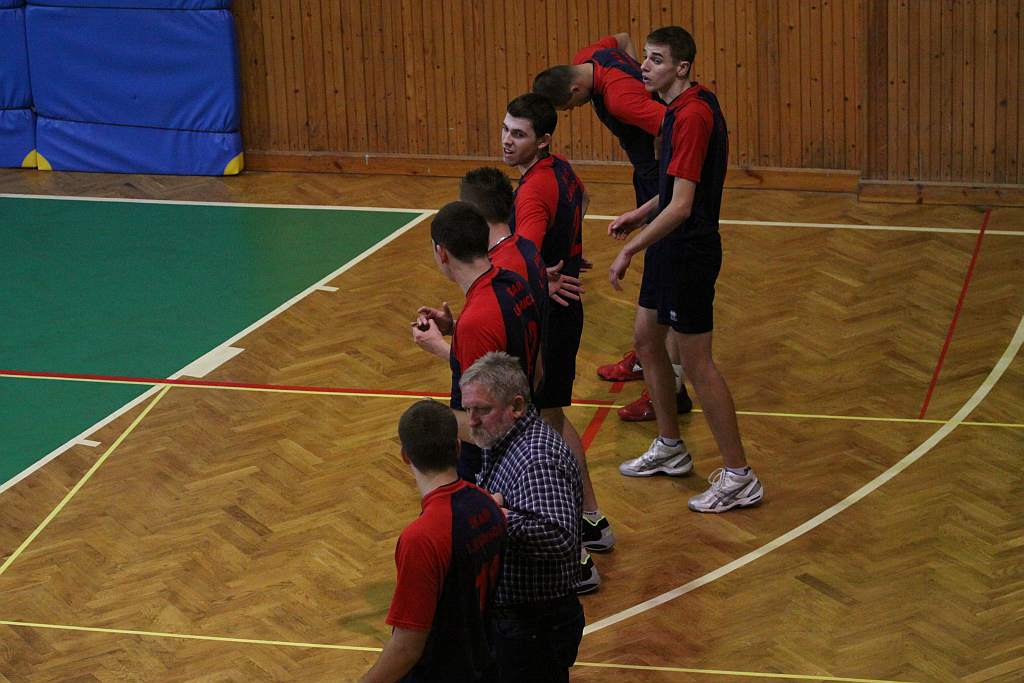 IKAR Legnica - KS KUS-KUS 3:1