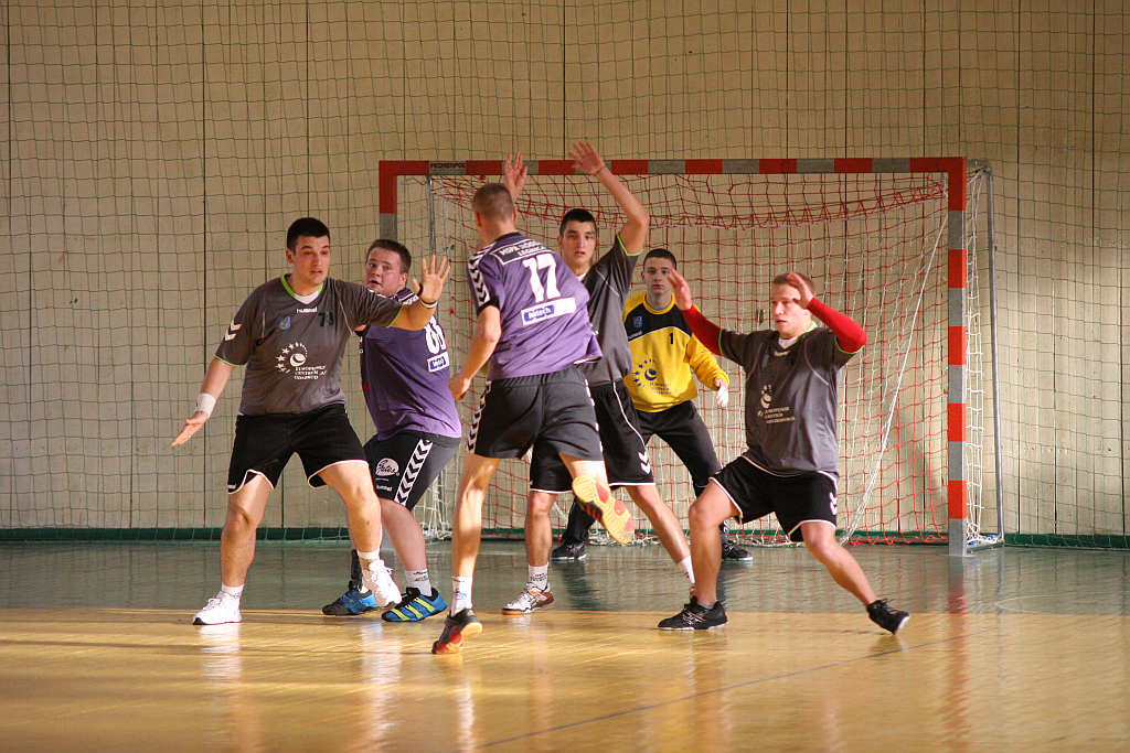 Dziewiątką z Siódemką 36:27