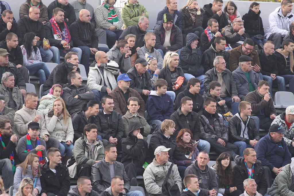 Derby na remis cz2 - kibice