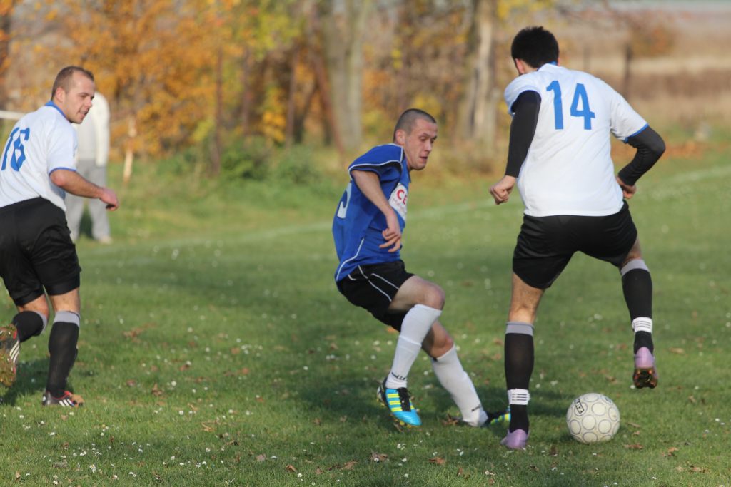 Błękitni - Stal 0:3