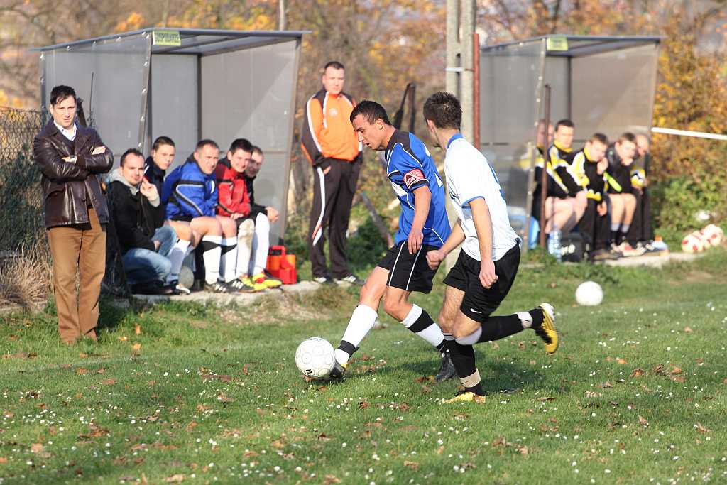 Błękitni - Stal 0:3