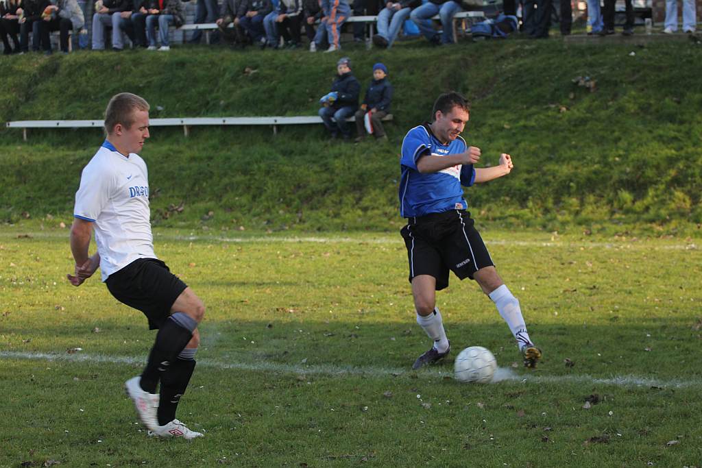 Błękitni - Stal 0:3