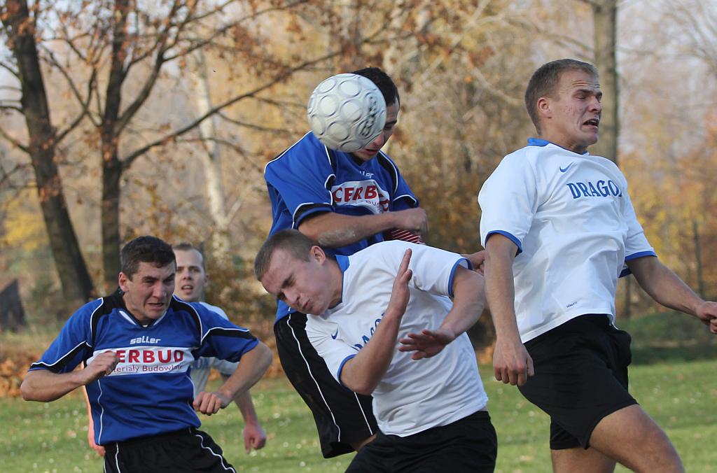 Błękitni - Stal 0:3