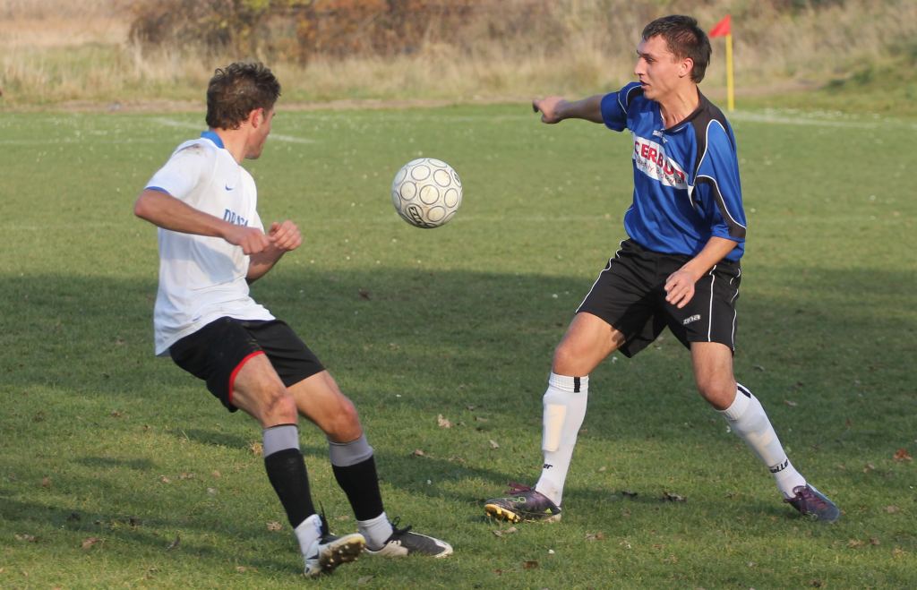 Błękitni - Stal 0:3