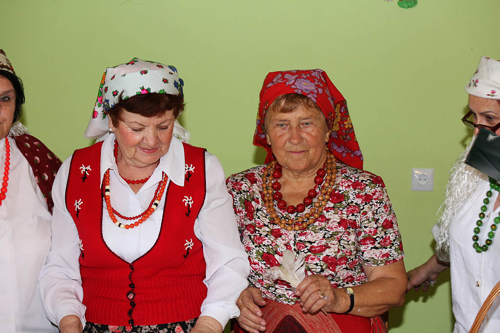 Baby z Kopernika darły pierze