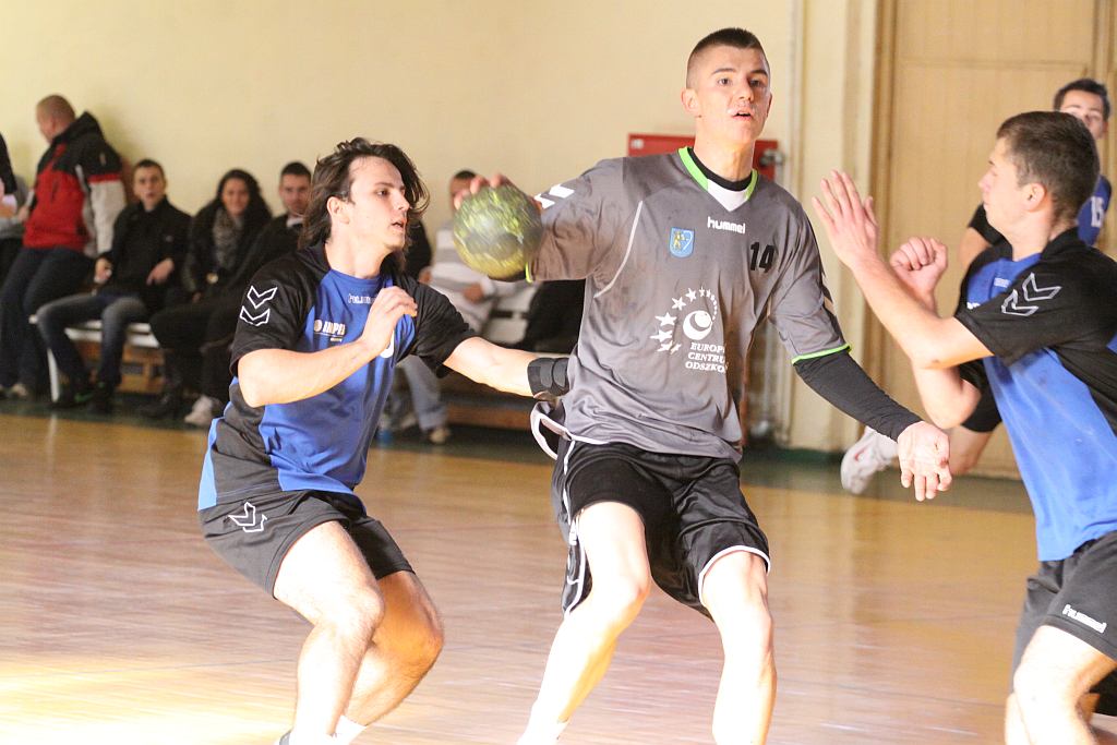 UKS Dziewiątka - Oborniki Śląskie