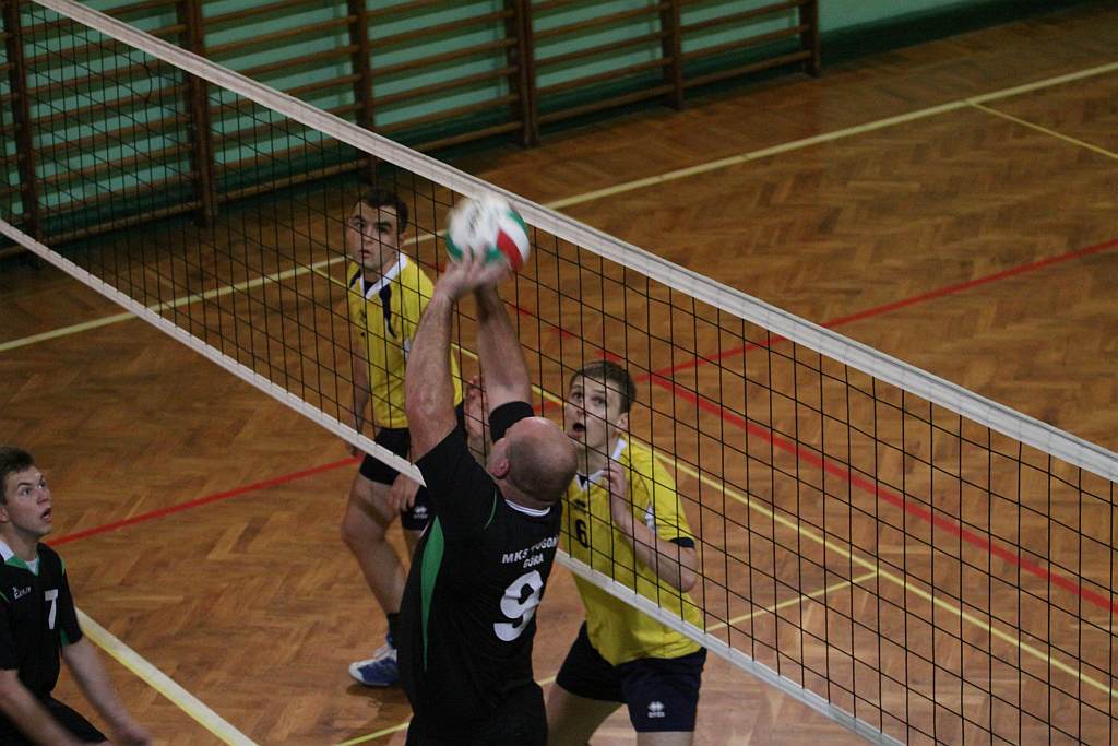 Ikar Legnica - MKS Pogoń Góra 3-1