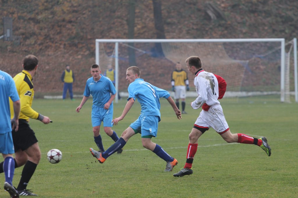 Konfeks - Piast 1:1