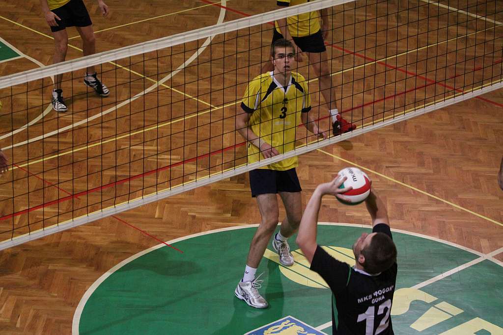 Ikar Legnica - MKS Pogoń Góra 3-1