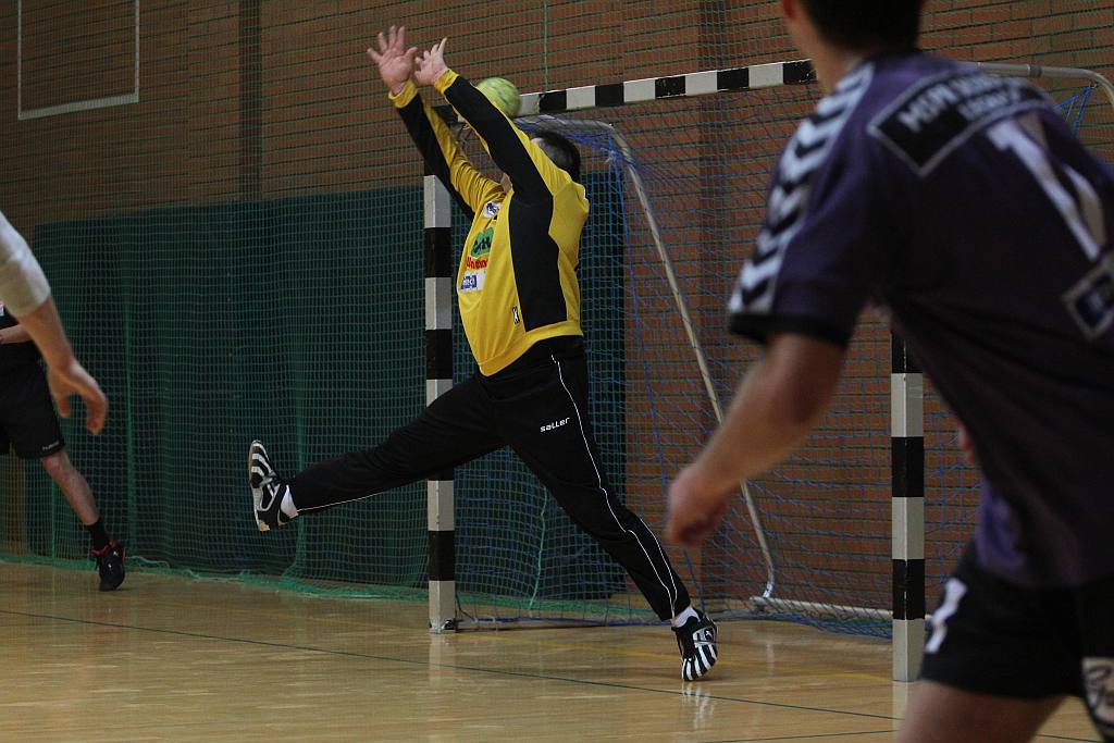 Auto-Kompleks - SPR Bór 28:40