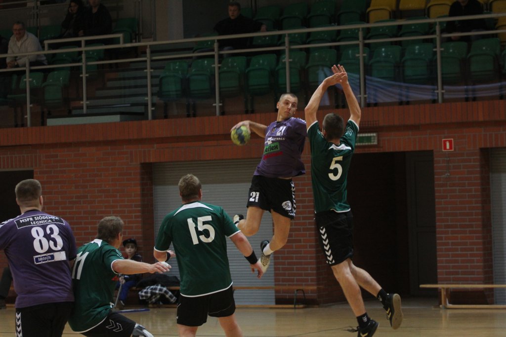 Auto-Kompleks - SPR Bór 28:40