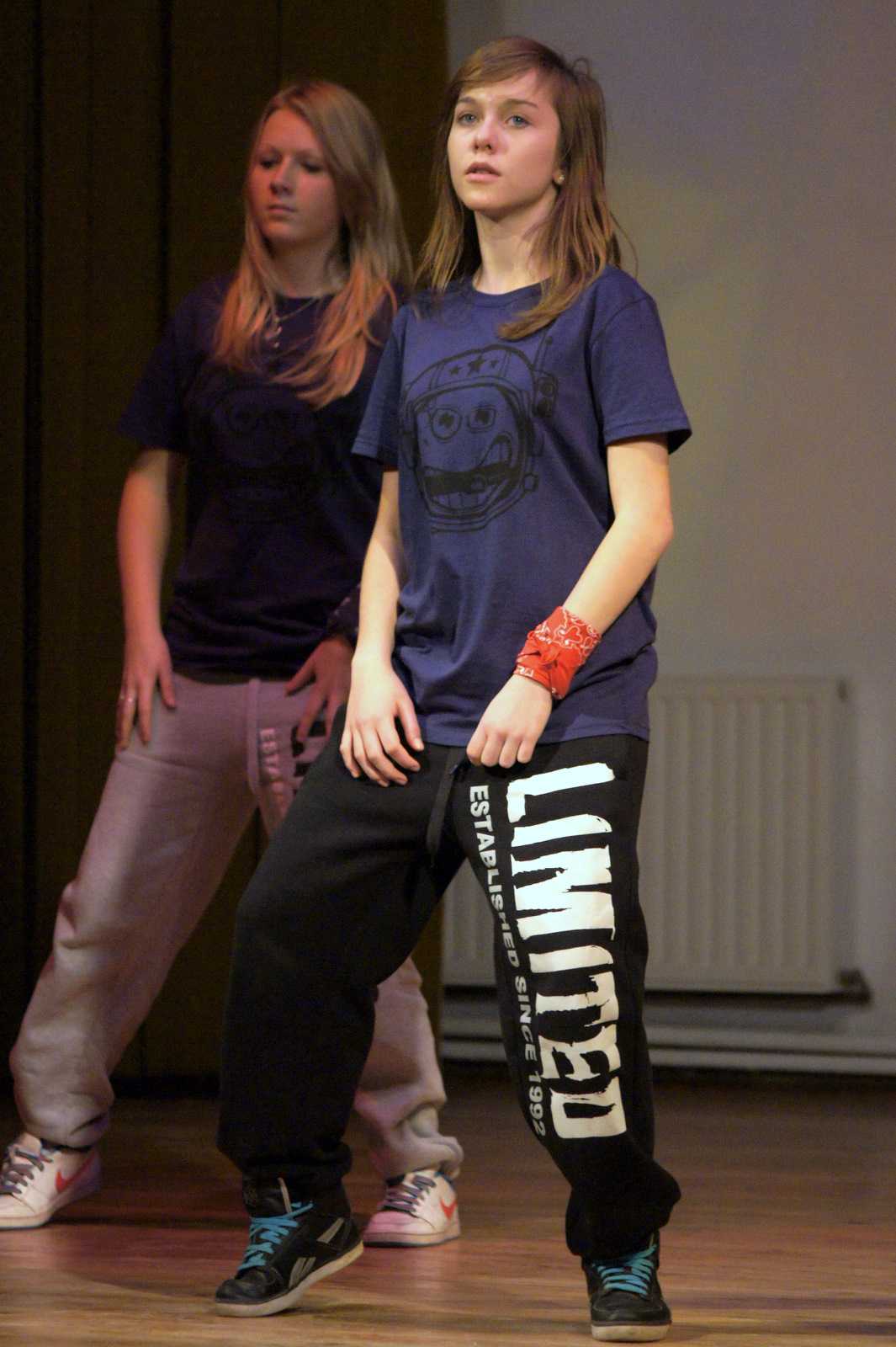 Przegląd zespołów tanecznych Leg-Jump