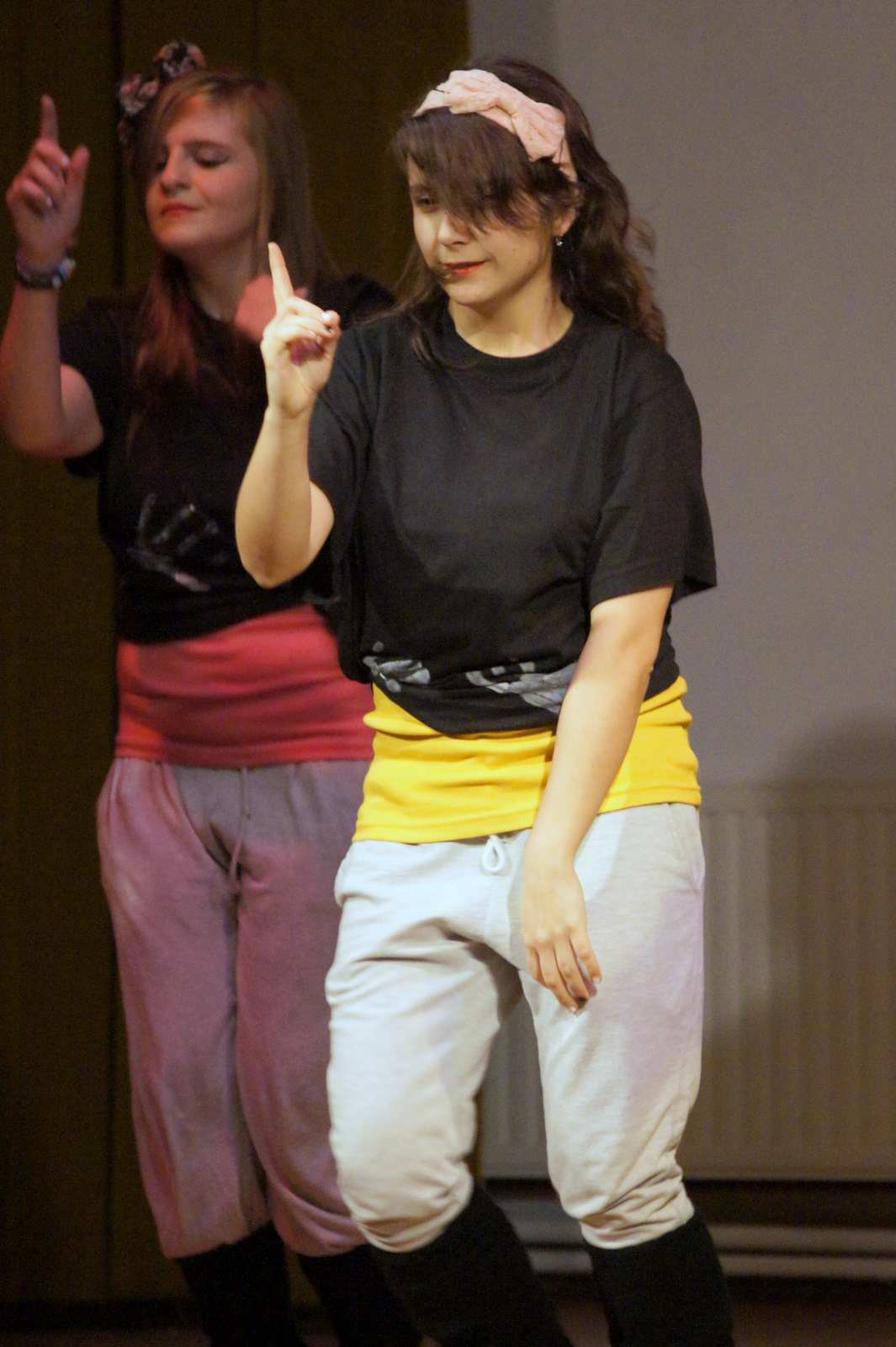 Przegląd zespołów tanecznych Leg-Jump