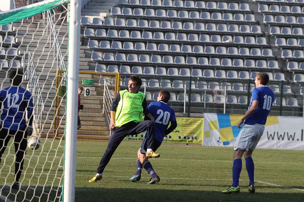 Miedź wyławia perełki