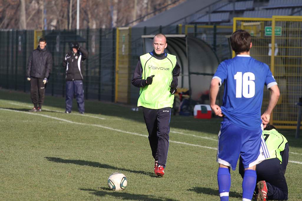 Miedź wyławia perełki