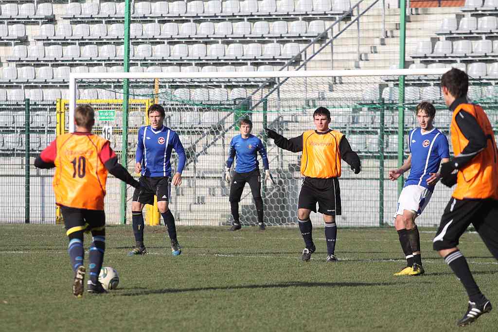 Miedź wyławia perełki