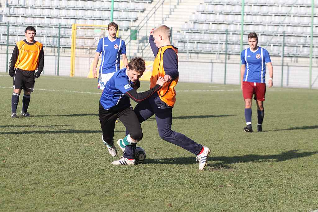 Miedź wyławia perełki