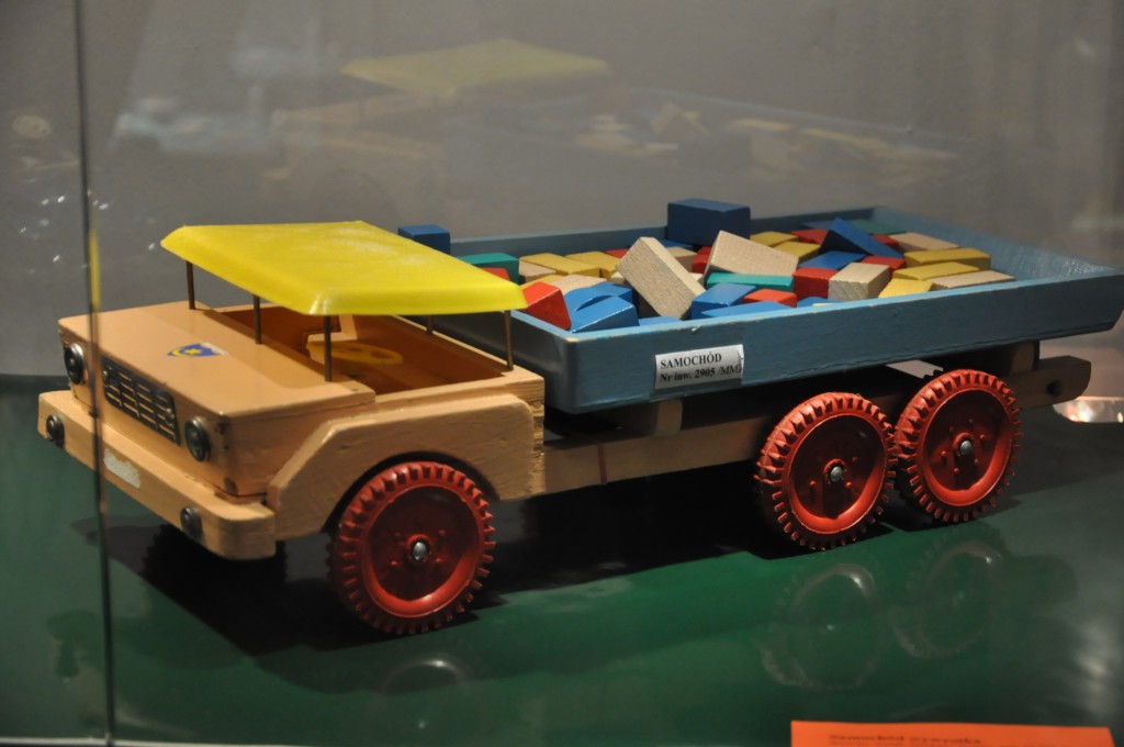 Zabawki naszych dziadków w muzeum