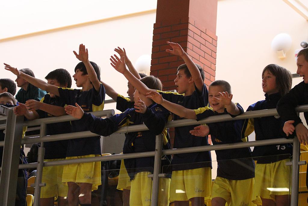 Międzynarodowy Halowy Turniej Mikołajkowy cz5