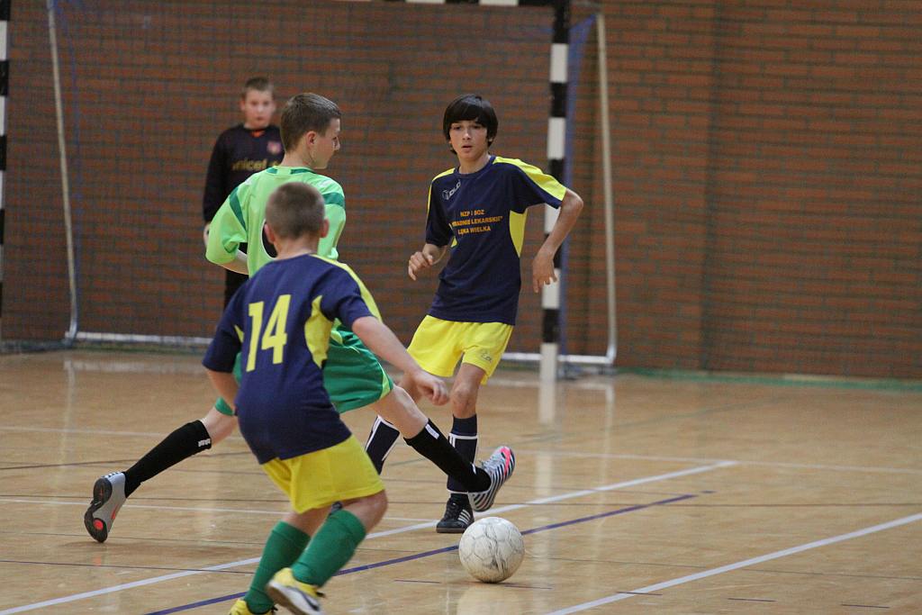 Międzynarodowy Halowy Turniej Mikołajkowy cz5