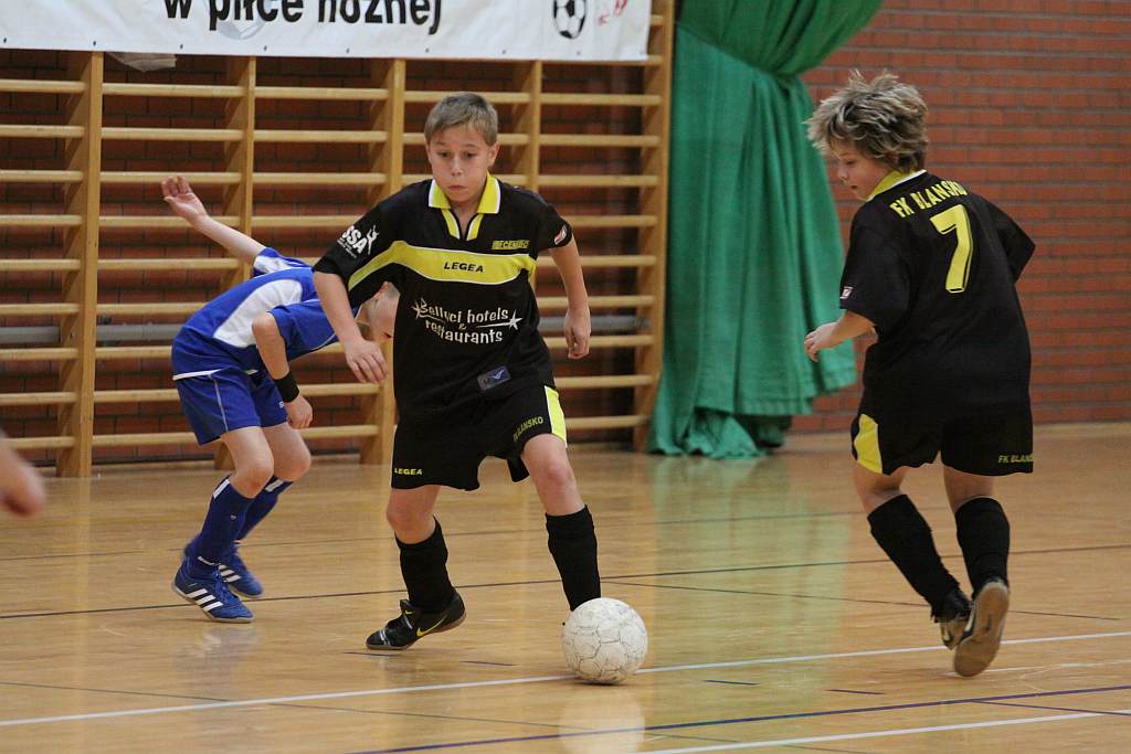 Międzynarodowy Halowy Turniej Mikołajkowy cz5