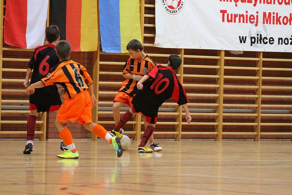 Międzynarodowy Halowy Turniej Mikołajkowy cz5