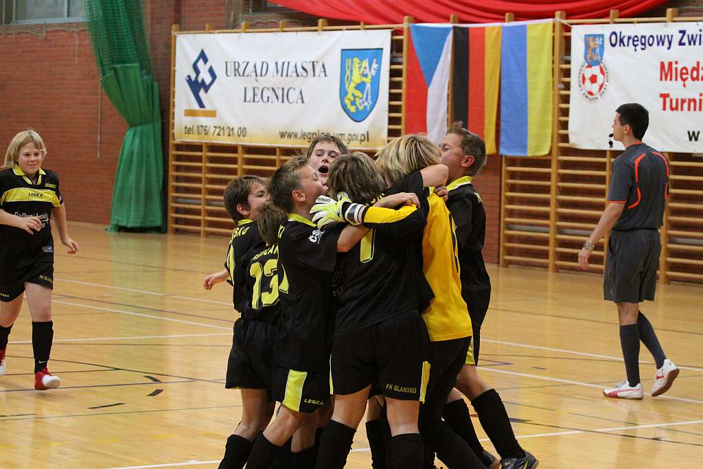 Międzynarodowy Halowy Turniej Mikołajkowy cz5