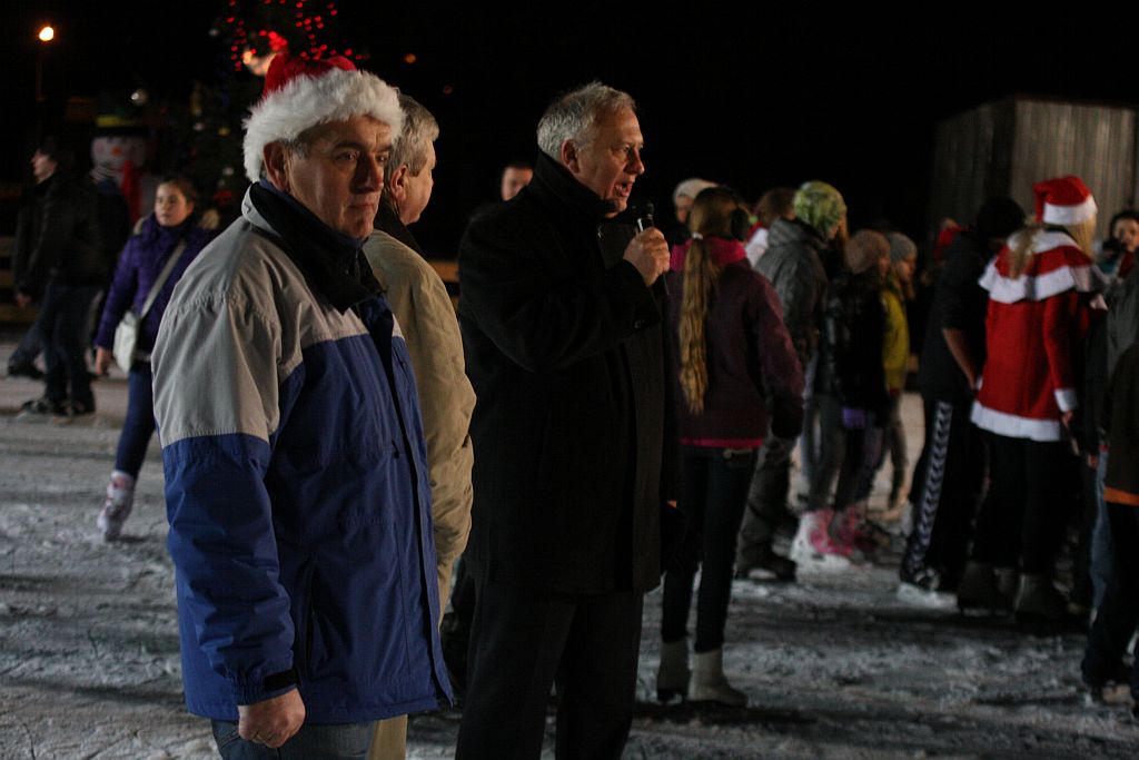 Sezon 2011/2012 na lodowisku otwarty cz2